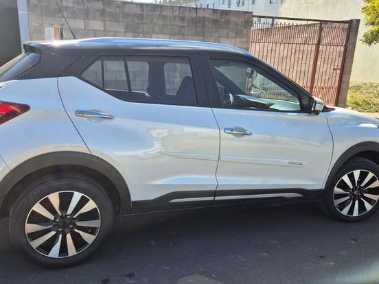 NISSAN-KICKS-1.6 16V FLEXSTART SL 4P XTRONIC NISSAN-KICKS-2018