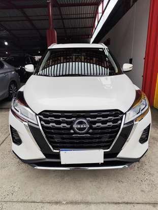 NISSAN-KICKS PLAY-2025