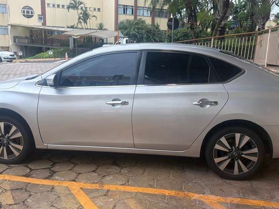 NISSAN-SENTRA-2.0 SV 16V FLEXSTART 4P AUTOMÁTICO NISSAN-SENTRA-2016
