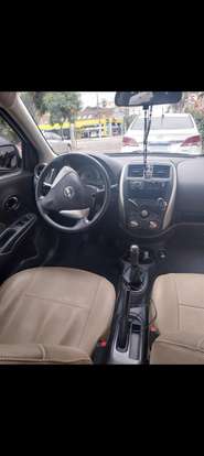 NISSAN-VERSA-2017