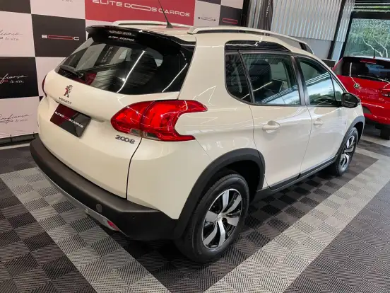 PEUGEOT-2008-2018