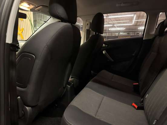 PEUGEOT-2008-1.6 16V FLEX ALLURE 4P AUTOMÁTICO PEUGEOT-2008-2019