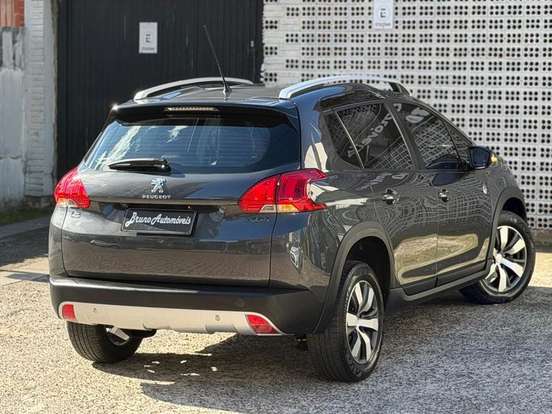 PEUGEOT-2008-2018