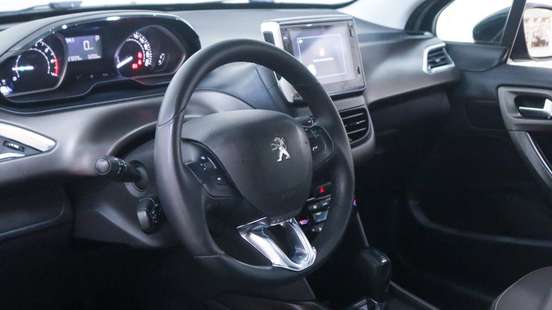 PEUGEOT-2008-2019