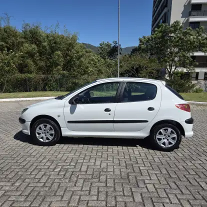 PEUGEOT-206-2008