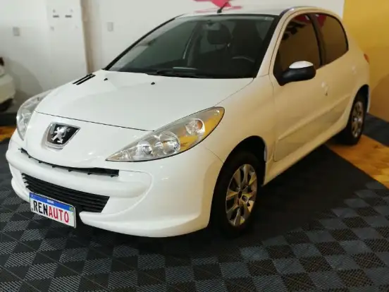 PEUGEOT-207-1.4 SEDAN ACTIVE 8V FLEX 4P MANUAL PEUGEOT-207-2013