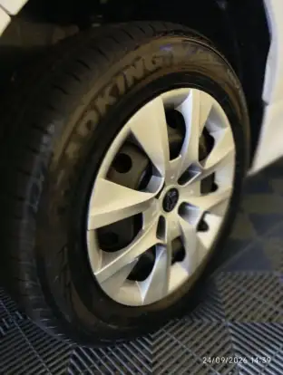 PEUGEOT-207-2013