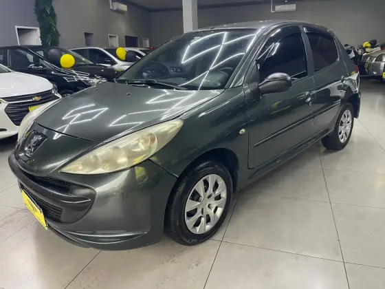 PEUGEOT 207 1.4 XR 8V FLEX 4P MANUAL