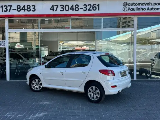 PEUGEOT-207-1.4 XR 8V FLEX 4P MANUAL PEUGEOT-207-2012
