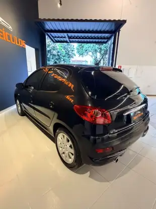 PEUGEOT-207-2009