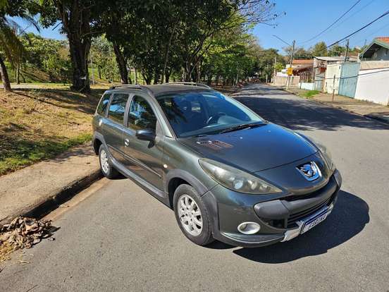 PEUGEOT-207-2009