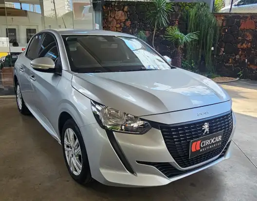 PEUGEOT-208-2021