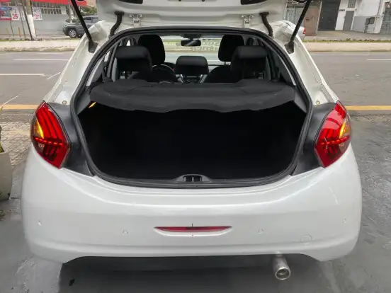 PEUGEOT-208-1.6 ALLURE 16V FLEX 4P AUTOMÁTICO PEUGEOT-208-2017