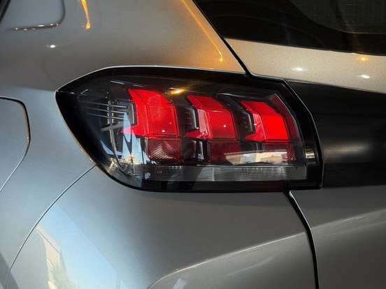 PEUGEOT-208-1.0 FIREFLY FLEX LIKE MANUAL PEUGEOT-208-2023