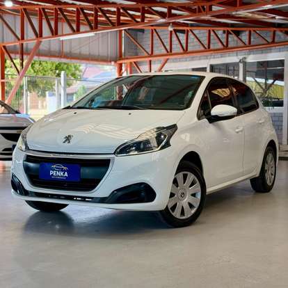 PEUGEOT-208-2017