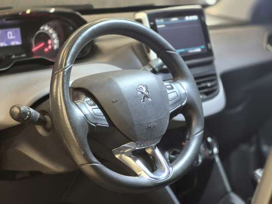 PEUGEOT-208-1.2 ACTIVE PACK 12V FLEX 4P MANUAL PEUGEOT-208-2018