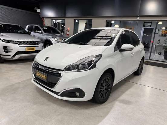 PEUGEOT-208-2017
