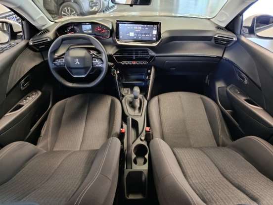 PEUGEOT-208-2022