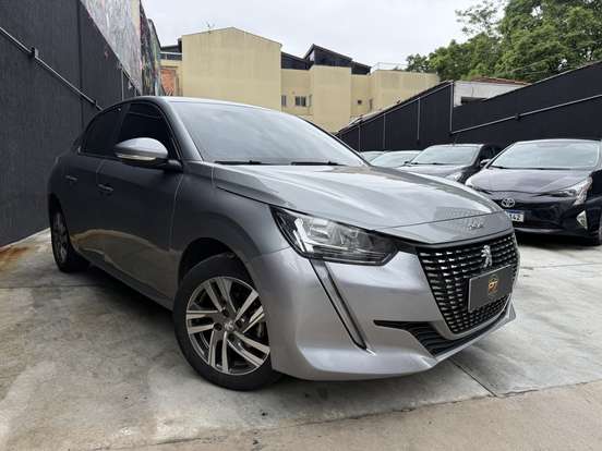 PEUGEOT-208-2022