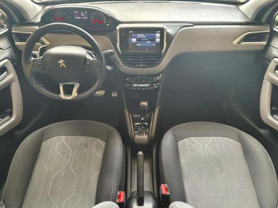 PEUGEOT-208-1.6 ALLURE 16V FLEX 4P AUTOMÁTICO PEUGEOT-208-2016