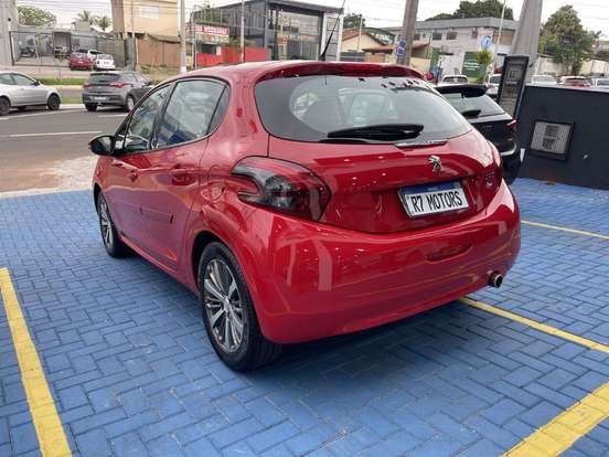 PEUGEOT-208-1.6 GRIFFE 16V FLEX 4P AUTOMÁTICO PEUGEOT-208-2018