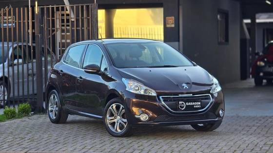 PEUGEOT 208 1.6 GRIFFE 16V FLEX 4P AUTOMÁTICO