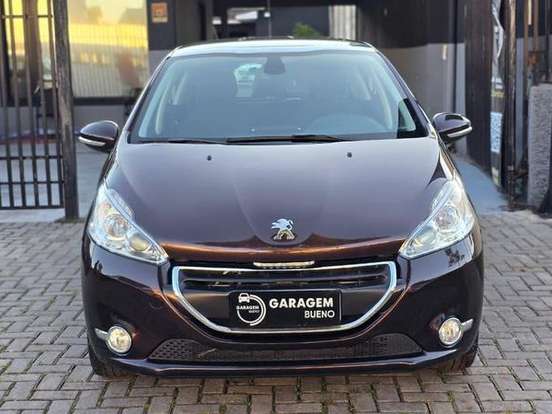 PEUGEOT-208-1.6 GRIFFE 16V FLEX 4P AUTOMÁTICO PEUGEOT-208-2014