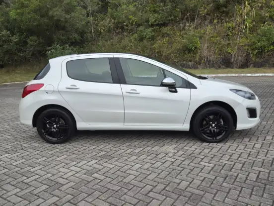PEUGEOT-308-1.6 GRIFFE THP 16V GASOLINA 4P AUTOMÁTICO PEUGEOT-308-2015