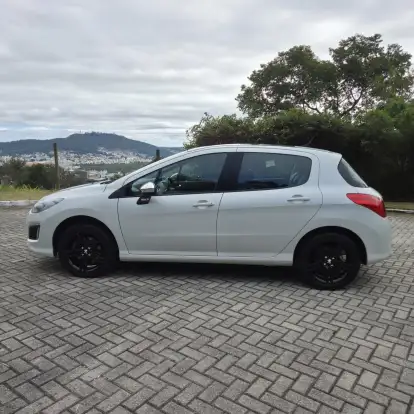 PEUGEOT-308-2015