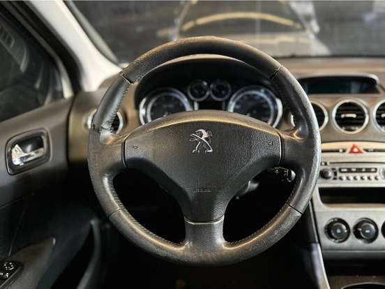 PEUGEOT-308-1.6 ACTIVE 16V FLEX 4P MANUAL PEUGEOT-308-2013