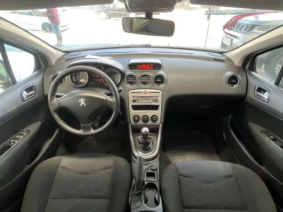 PEUGEOT-308-2013