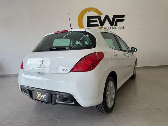 PEUGEOT-308-2012
