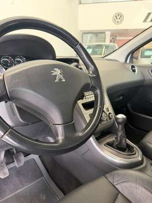 PEUGEOT-308-2012