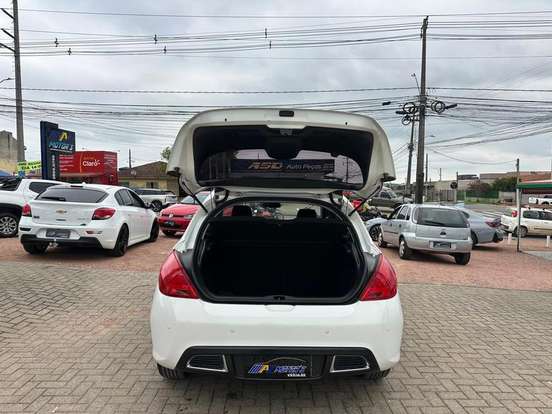 PEUGEOT-308-2012