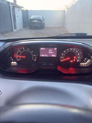 PEUGEOT-2008-1.6 16V FLEX ALLURE 4P AUTOMÁTICO PEUGEOT-2008-2015