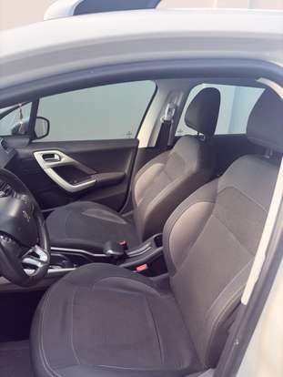 PEUGEOT-2008-1.6 16V FLEX ALLURE 4P AUTOMÁTICO PEUGEOT-2008-2015
