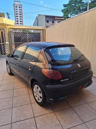 PEUGEOT 206 1.4 PRESENCE 8V FLEX 4P MANUAL