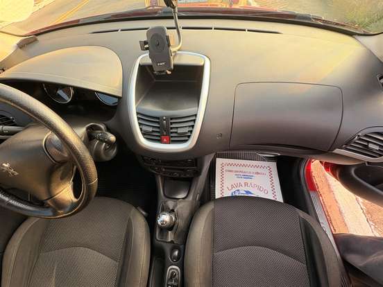 PEUGEOT-207-2009