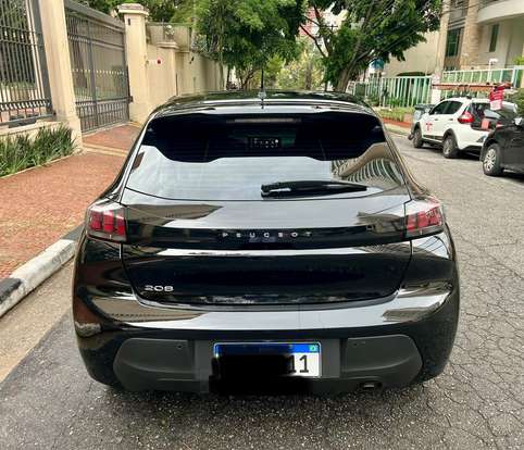 PEUGEOT-208-2023