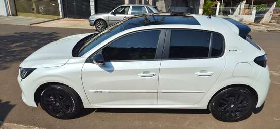 PEUGEOT-208-2024
