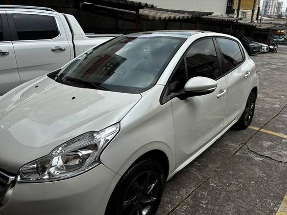 PEUGEOT 208 1.5 ALLURE 8V FLEX 4P MANUAL