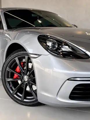 PORSCHE-718-2019