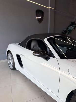 PORSCHE-718-2024