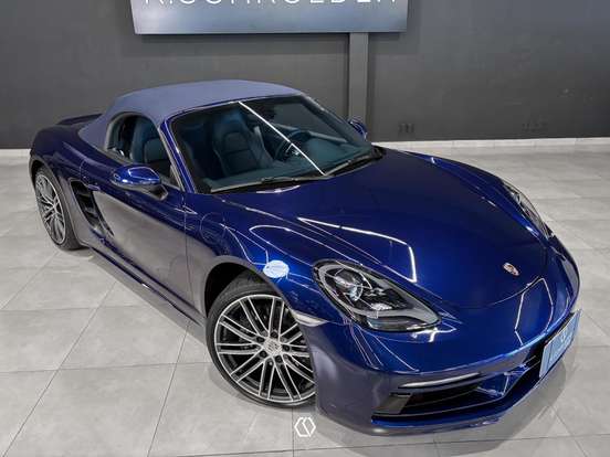PORSCHE-718-2023