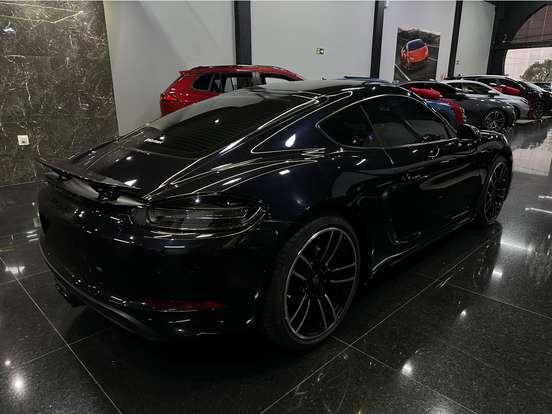 PORSCHE-718-2019
