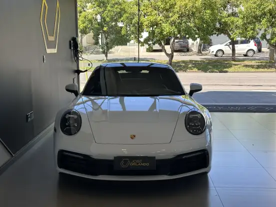 PORSCHE-911-2021