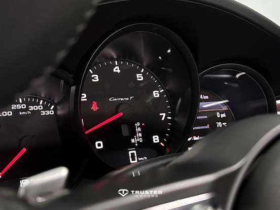 PORSCHE-911-2018