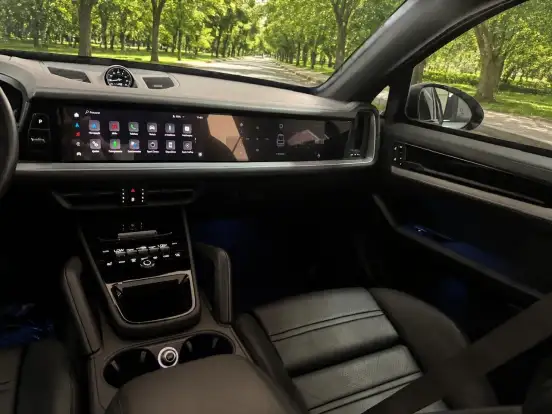 PORSCHE-CAYENNE-2024