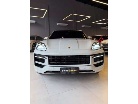 PORSCHE-CAYENNE-2024