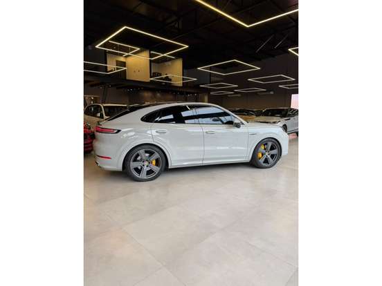 PORSCHE-CAYENNE-3.0 V6 E-HYBRID COUPÉ AWD TIPTRONIC S PORSCHE-CAYENNE-2024